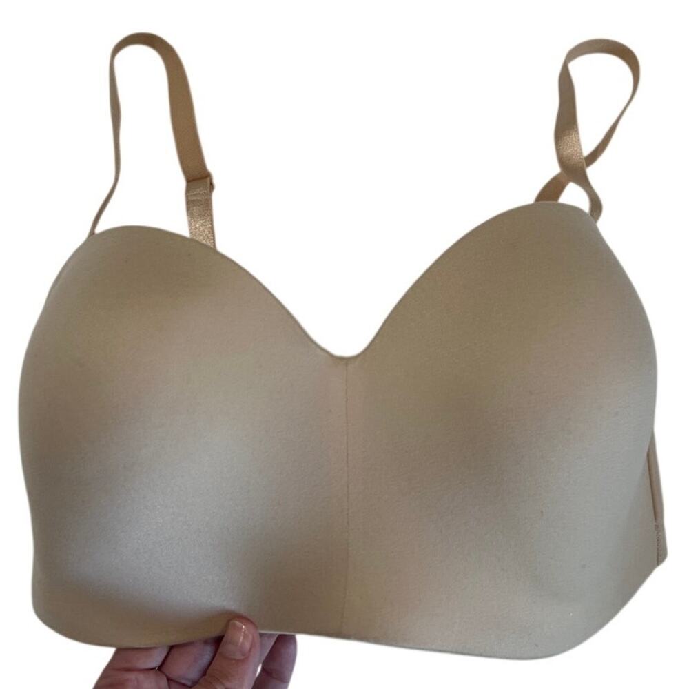 Wacoal Staying Power Wire Free Strapless Bra Size 32DD Multiway Style 854372